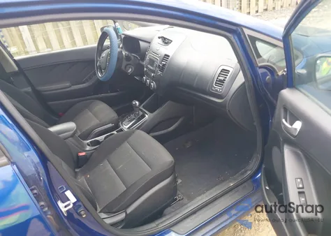 2017 Kia Forte Lx из США, поврежденный, VIN 3KPFK4A73HE161128